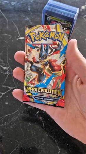Pokémon Mega Evolution Opening Booster Pack |What's Inside?!