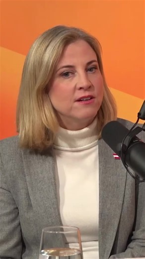 Wir NEOS beweisen, dass wir in der Regierung Reformen liefern. Im Bildungsbereich, mit klarer Kante bei den Feinden Europas sowie im Bereich der Entbürokratisierung und Stärkung des österreichischen Standorts. (TEAM NEOS) #neos #reformkraft