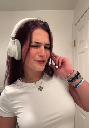 Wanted to incorporate my earrings into this hairstyle😂 #hairinspo #serverhairstyles #hairtok