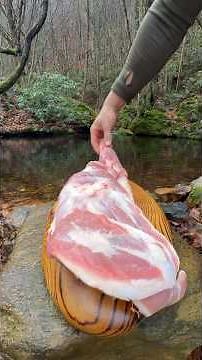 Toprak Kuyuda İlkel Kuzu Kol Tandır 🥩 - primitive pit oven cooking | lamb shoulder tandoor