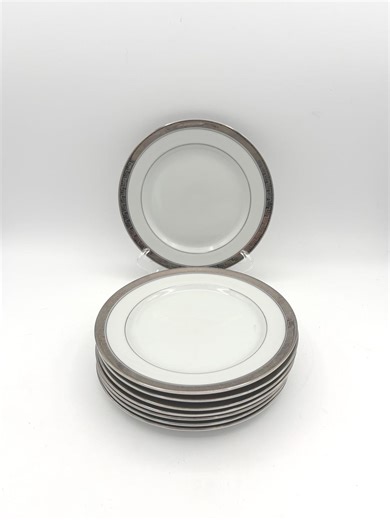 Set of Eight Vintage Mikasa Fine China Alton Pattern #5299 Six Inch Bread and Butter Plates With Platinum Greek Key Bands and Rings - Etsy