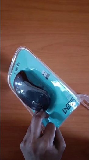 Logitech M221 Silent Wireless Mouse