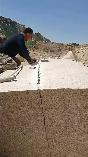 Use Simple Tool To Split A Big Rock- Wisdom Tips Tools Machines Easy Easyway Easywork !