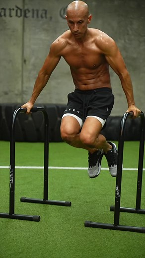 Killer Equalizer ideas 🔥‬Sometimes our workouts can get a little repetitive. Try these advanced exercises for something new.Let’s get it!⠀Save on All @Lebertfitness EQ Bars & Parallettes Use: 𝐅𝐑𝐀𝐍𝐊 To save! #lebertfitness #bodyweightworkout #core #homeworkout #fitness | Frank Medrano