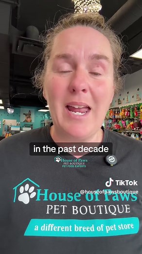 Bonus Review on Purina. *Prop Disclaimer* All props depicting products we don't condone in our videos are purchased for demonstration purposes only and are not available in our store. #petfood #dogfood #catfood #petnutrition #pethealth #petstore #dogs #cats #yqr #feedfresh #bestofthebest #petnutritionexpert #HouseOfPaws #dogfoodreview #beyondthebag