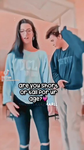 about to feed my dogs💞🐶 #snowflakecharll ❄️ #charlottebears 🎄 ib: @- 𝘀𝗮𝗿𝗮𝗶 ❤️🎄