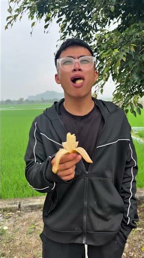 Stop Hoarding Food 😂 Clean Out the Fridge Before It Attacks! #CleanWithMe #USA