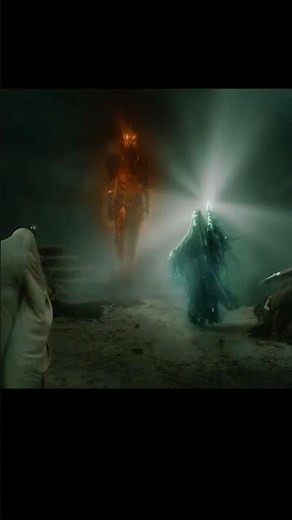 The Moment Galadriel Saved Gandalf ✨Light Against Darkness