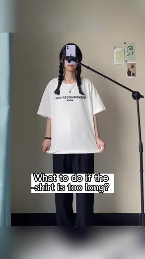 Creative Ways to Shorten a Long T-shirt: Fashion Tips