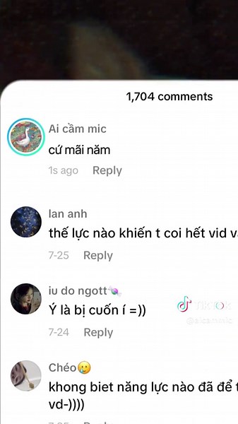 Hai chai coca như mọi khi trong tuần...