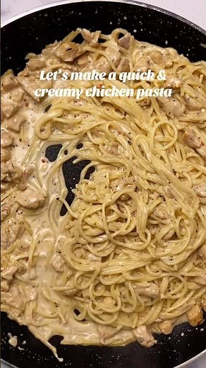 One pan creamy chicken pasta, quick, flavorful & ready in minutes! Pure comfort in a bowl 🍝#shorts