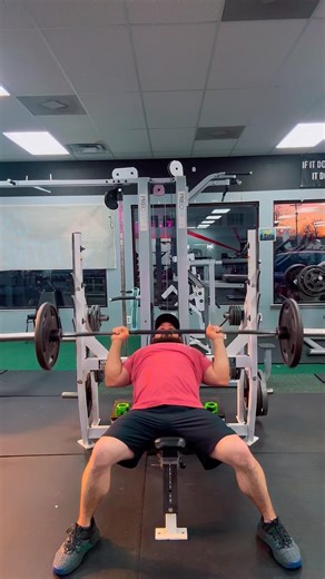 This chest and tricep workout is guaranteed to get your blood pumping and muscles burning! #strong