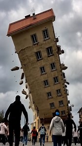 437K views · 1.2K reactions | Building Collapses – Earthquake #BuildingCollapse #BreakingNews #ExtremeWeather | Viral Clip | Facebook