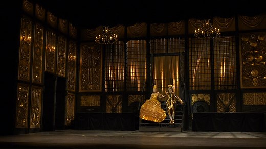 « Le Bourgeois gentilhomme » comédie-ballet de Molière, mise en scène Valérie Lesort et Christian Hecq, en alternance Salle Richelieu jusqu'au 21 juillet. Avec Véronique Vella, Sylvia Bergé, Françoise Gillard, Laurent Stocker, Guillaume Gallienne, Christian Hecq, Nicolas Lormeau, Clément Hervieu-Léger, Didier Sandre, Gaël Kamilindi, Yoann Gasiorowski, Jean Chevalier, Géraldine Martineau, Marie Oppert et les comédiens de l’académie de la Comédie-Française, Vianney Arcel et Robin Azéma. À découvri