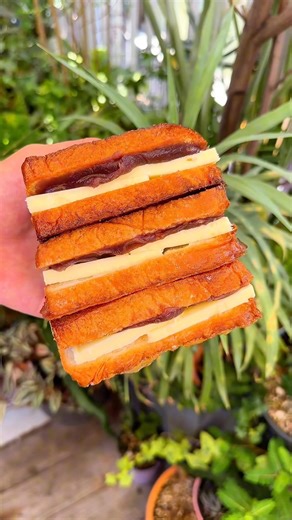 Super Crunchy Anko Butter Toast ASMR 🍞 #japanesefood