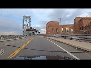 Portsmouth, New Hampshire & Kittery, Maine - Driving Across the Memorial Bridge (2020)