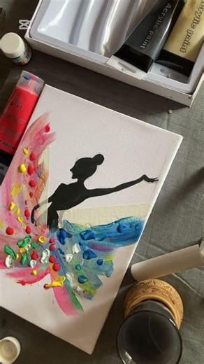 Dansing Girl Hand drowing Wall Art