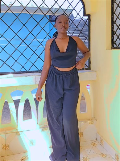 Creative Pants-Making Attempt Goes Hilariously Wrong