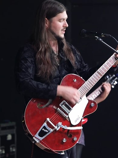 Our first full band single "Hit the ground running" drops 11/07. We hope you enjoy the video as much as we enjoyed making it. #indieartist#rock#supportlocalmusic#DIYProjects#musicvideo | Lucid Ruby