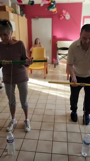Jeux de coordination en maison de repos/EHPAD