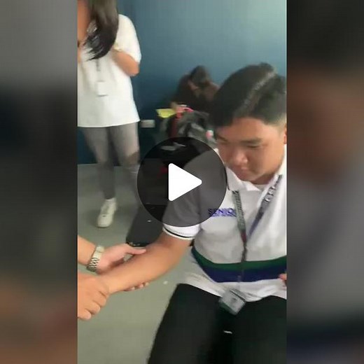 may magic daw sya magnet daw #fyp #fypシ