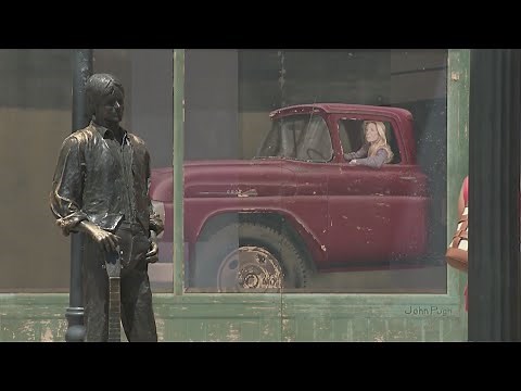 Fans continue to flock to Winslow, Arizona due to iconic line in Eagles song