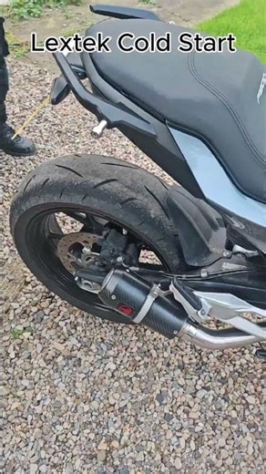 Exhaust upgrade and tail tidy put on in time for summer! #F900r #Lextek #evotech