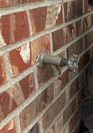 DIY Outdoor Faucet Covers: Easy Winter Protection