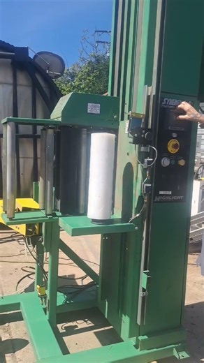 Wrapper, Pallet, Synergy 2.5, Semi-Automatic Turntable Stretch Wrapper. Item# 5991298