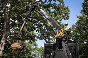 1.3K views · 11 reactions | Safe. Efficient. Reliable. Our claw also known as our grapple truck makes tree limb removal easier than ever. Call (314) 843-4900 for a free quote and a chance to see it in action once the job is done. Follow us on Tik Tok: @kyleslandscape #kyleslandscape #relibletree #tree #grappletruck | Reliable Tree Care | Facebook