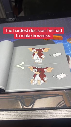 Omg!!! What do I do!!?!? #lego #legotiktok #legogremlins #legolover #legotiktok