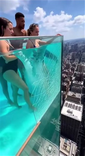 Unbelievable Rooftop Pool Moment Caught on Camera