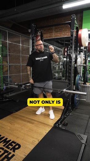 30K views · 283 reactions | This underrated chest exercise hits your pecs from a new angle for better muscle engagement and growth.  #StrengthTraining #ChestWorkout | Alex Beevis | Facebook