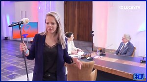 “Vindt u vrijheid belangrijk, of juist niet?” Dit, en het verdere diepte-interview, zie je in een nieuwe LuckyTV Sander! | RTL Talkshow