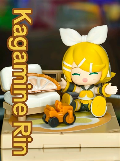 Blokees Hatsune Miku Chibi Series 1: Kagamine Rin Review