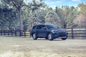 4.3K views | Explore the Lone Star State in the ultimate ride – Ford Explorer King Ranch 鸞 #NTXFord #FordExplorer #KingRanch | North Texas Ford Dealers | Facebook