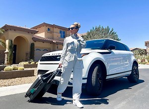 The best airport outfits to travel in style