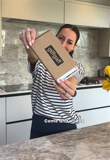 Save money when you buy refurbished 👀 Checkout the Samsung Galaxy S25 Ultra - feeling just like new and with that extra piece of mind ♻️✨ #savemoney #moneysavingtips #refurbished #giffgaff