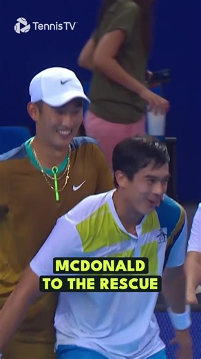 115K views · 1.2K reactions | Have you EVER seen a match end like this?!?! 藍 | Tennis TV | Facebook