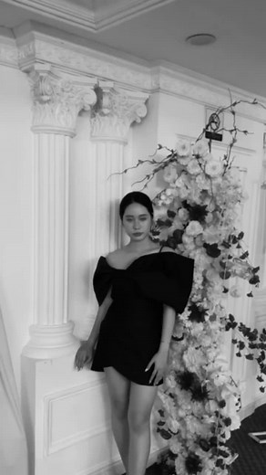 Unboxing Prom with 'The Box' Song Lyrics