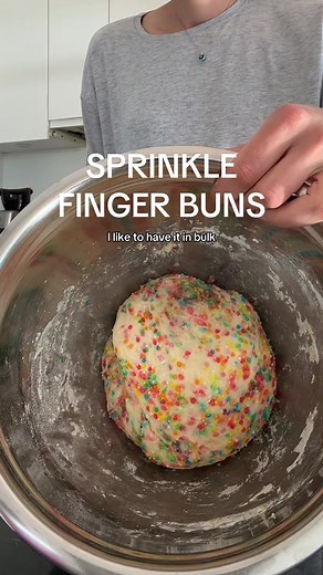 We’re on a finger bun ban and making these instead 👇🏻 1 egg 2 x packets dried yeast 1/4 C caster sugar 1.5 warm milk 4 C plain flour 60 g butter or Sprinkles 1 extra egg to wash the buns with before baking Place the dried yeast, sugar and warm milk into a bowl. Mix until the heat as dissolved, cover and leave for 5- 10 minutes or until frothy. At the remainder of the dough ingredients together and knead until the dough comes together. Cover and leave for 2 hour (ideally somewhere warm) or unti