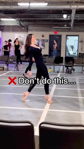 Looking to improve your swayback posture?? This exercise is a must-try! This is a great exercise to restore the hips and pelvis back to a neutral position improving your swayback posture. Weakness in the hip and pelvic muscles can cause your hips to move forward, leaving your upper back to do all the work to support your body. But don’t worry, with this exercise, you can build the strength you need to regain proper alignment. While it’s not easy, holding for up to two minutes or doing your best 