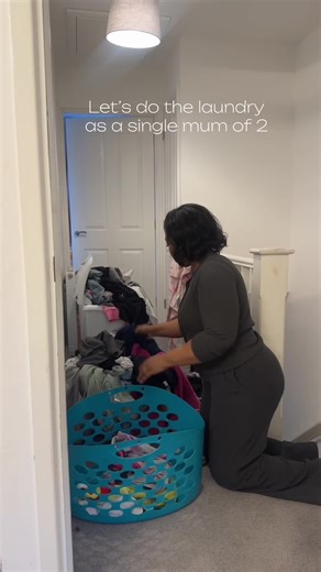 Laundry Time as a single mum of 2! We’ve been so packed up with laundry due to Christmas and New Years but I had to get a few loads done or else it would be worse by the weekend! Love my @Hisense UK washer dryer and the remote option! Such a life saver #singlemum #sahm #laundry #laundryday #momtok