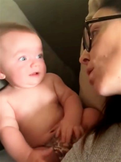 Hilarious Baby Reactions That Will Make You Laugh