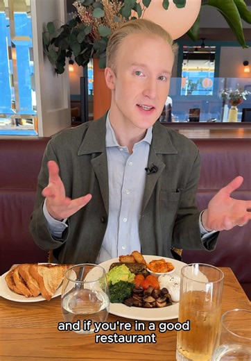 Although if someone is waiting for ages, the host should tell everyone to start! #dining #etiquette #williamhanson