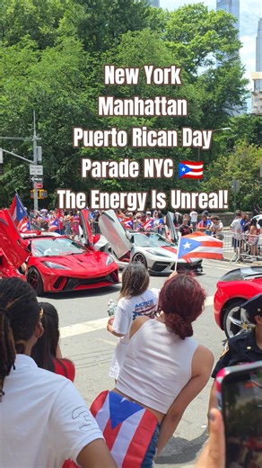 New York.Puerto Rican Day Parade NYC#manhattan#nycparade#nycvibes#newyorkcitylife #manhattanstreets