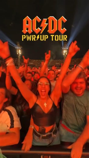 AC/DC fans had the best day of their live at the concert in São Paulo! 🇧🇷⚡ #acdc #bestday #saopaulo