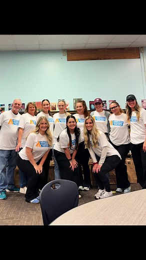 Thanksgiving Meal Packing for Lakeside Elementary