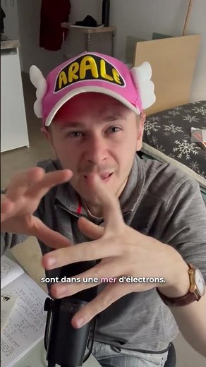 Why do these metals EXPLODE in water? #science #popularization