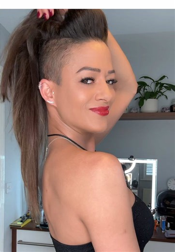 Covering Bald Patches with Color Wow Root Concealer